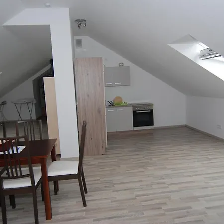 Derne Ii Apartment